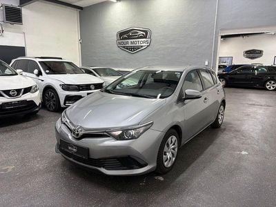 Gebraucht Toyota Auris Cool 99 PS (72 kW) 2015 Grau Limousine