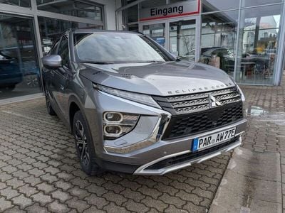 Grau Gebraucht 2024 Mitsubishi Eclipse Cross Plus SUV | 29.700 € (Fairer Preis)