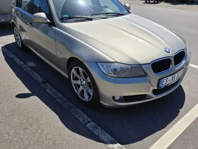 Gebraucht BMW 318 143 PS (105 kW) 2011 Platinbronze Limousine