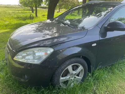 Gebraucht Kia Sorento 140 PS (102 kW) 2008 Schwarz SUV