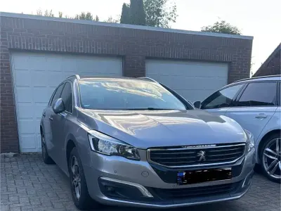 Gebraucht Peugeot 508 SW Access 114 PS (83 kW) 2014 Grau Kombi