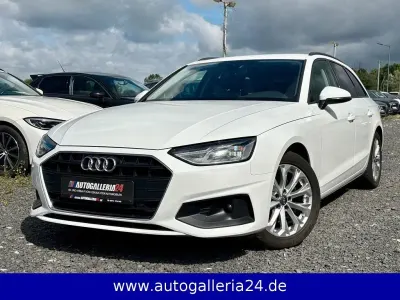 Gebraucht Audi A4 Basis 190 PS (139 kW) 2022 Ibisweiss Kombi