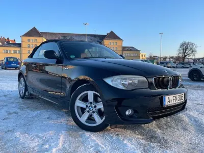 Gebraucht BMW 118 Cabriolet Sport Line 143 PS (105 kW) 2012 Schwarz Cabrio