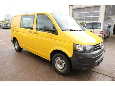 Gebraucht VW Transporter 84 PS (61 kW) 2013 Ginstergelb r1032 Van