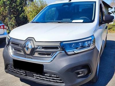 Second-hand Renault Kangoo Rapid Advance 89 kW (122 CP) 2023 Alb Monovolum