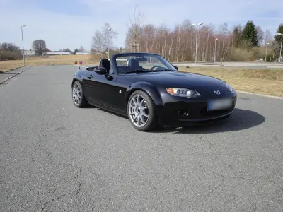 Brugt Mazda MX5 126 HK (92 kW) 2005 Sort Cabriolet