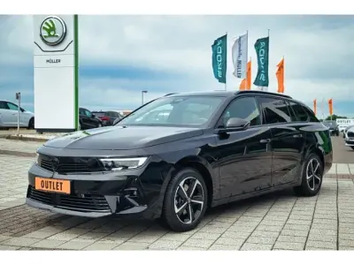 Gebraucht Opel Astra 131 PS (96 kW) 2025 Schwarz Kleinwagen
