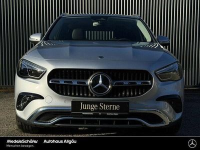 Usata Mercedes GLA220 Progressive 190 CV (139 kW) 2024 Argento SUV