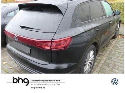 Schwarz Gebraucht 2025 VW Touareg R-line SUV | 75.960 € (Guter Preis)