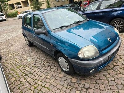 Renault Clio II