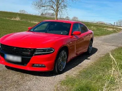 Gebraucht Dodge Charger 375 PS (275 kW) 2015 Rot Limousine