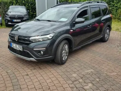 Gebraucht Dacia Jogger Comfort 91 PS (66 kW) 2022 Grau Van / Kleinbus