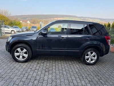 Gebraucht Suzuki Grand Vitara Comfort+ 169 PS (124 kW) 2011 Schwarz SUV