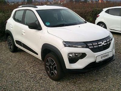 Polarweiss Gebraucht 2023 Dacia Spring Essentiel Kleinwagen | 11.900 € (Fairer Preis)
