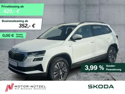 Gebraucht Skoda Karoq Tour 150 PS (110 kW) 2025 Moonweiß perleffekt SUV