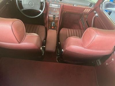 Gebraucht Mercedes 560 231 PS (169 kW) 1989 Silber Cabrio