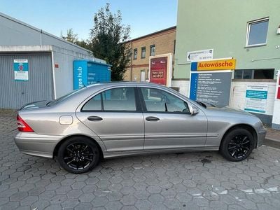 Mercedes C220
