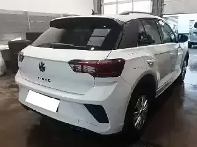 Używany VW T-Roc Cabriolet R-line 150 KM (110 kW) 2025 Biały SUV