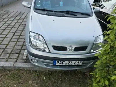 Używany Renault Mégane 2001 Szary Hatchback
