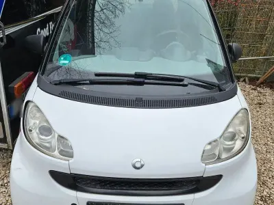Używany Smart ForTwo Coupé Passion 84 KM (61 kW) 2008 Biały Coupe