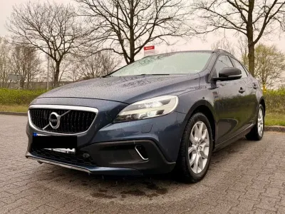 Brugt Volvo V40 CC 190 HK (139 kW) 2017 Blå Stationcar