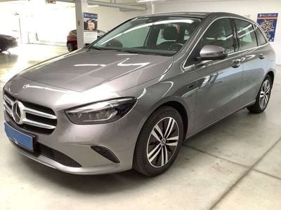 Mercedes B250e
