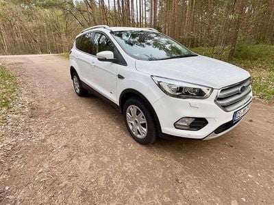 Usado Ford Kuga Titanium 179 HP (131 kW) 2018 Branco SUV
