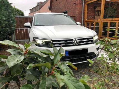 Używany VW Tiguan Highline 190 KM (139 kW) 2016 Biały SUV