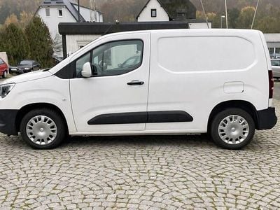 Gebraucht Opel Combo 102 PS (75 kW) 2021 Weiß Van / Kleinbus