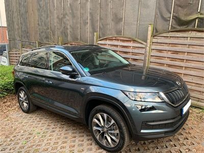 gebraucht Skoda Kodiaq 2.0l TDI DSG CLEVER Quarz-Grau Metallic