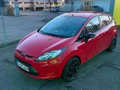 Second-hand Ford Fiesta Trend 60 CP (44 kW) 2009 Roșu Hatchback