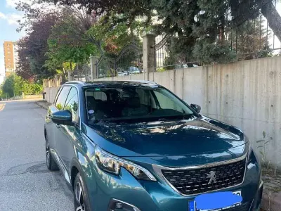 Gebraucht Peugeot 5008 Allure 131 PS (96 kW) 2020 Blau SUV