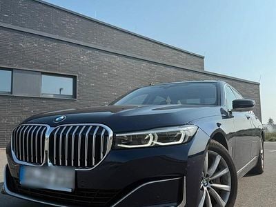 BMW 740