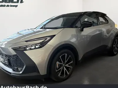 Nuova Toyota C-HR 140 CV (102 kW) 2025 Argento SUV