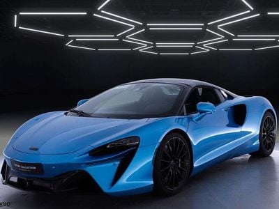 Gebraucht McLaren Artura 680 PS (500 kW) 2025 Blau Cabrio