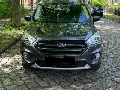 gebraucht Ford Kuga 2.0Tdci 150Ps 4x4 AWD Titanium 2017