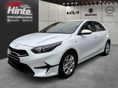 Usata Kia Ceed Vision 160 CV (117 kW) 2022 Bianco Utilitaria