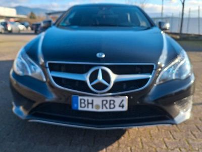 Mercedes E200