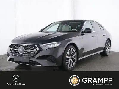 Gebraucht Mercedes E300 204 PS (150 kW) 2025 Grau Limousine