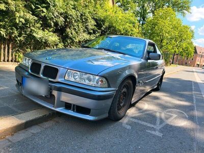 gebraucht BMW 318 E36 is Coupe