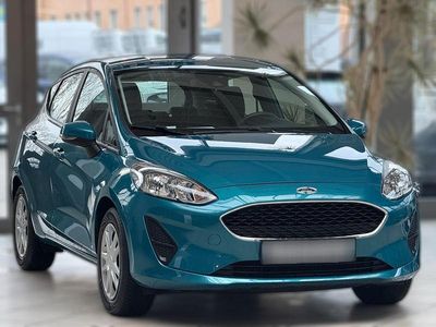 Gebraucht Ford Fiesta 86 PS (63 kW) 2018 Blau metallic Kleinwagen
