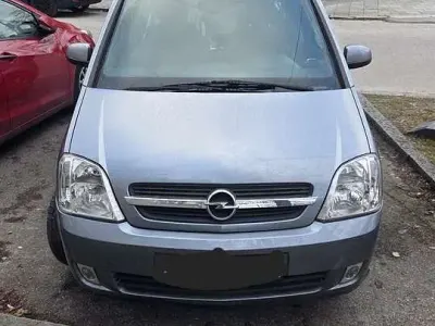 Gebraucht Opel Meriva 90 PS (66 kW) 2005 Van / Kleinbus