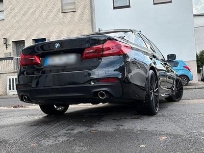 Schwarz Gebraucht 2019 BMW 520 M Sport Limousine | 26.000 € (Etwas zu teuer)