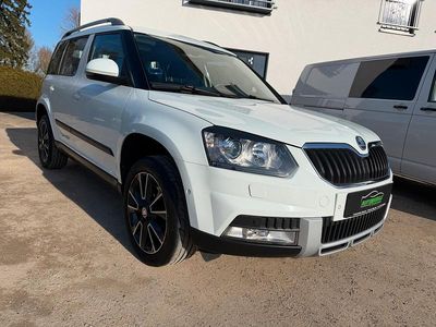 Gebraucht Skoda Yeti 140 PS (102 kW) 2015 Weiß SUV