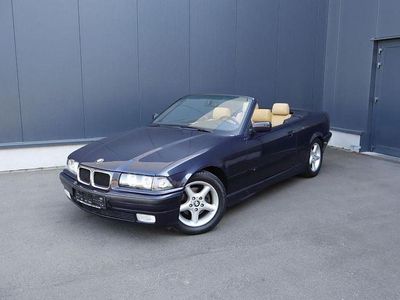 Gebraucht BMW 325 Cabriolet Performance 192 PS (141 kW) 1994 Schwarz Cabrio