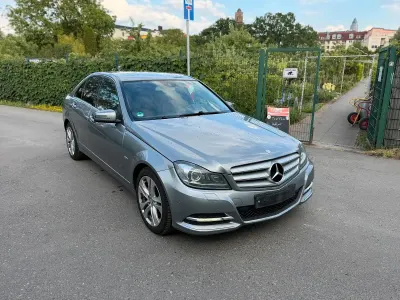Gebraucht Mercedes C350 Avantgarde 265 PS (194 kW) 2012 Grau Limousine