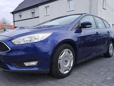 Gebraucht Ford Focus Business Edition 120 PS (88 kW) 2015 Blau Kombi
