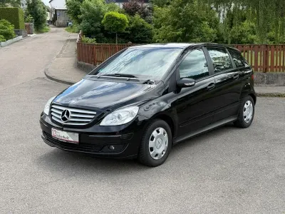 Gebraucht Mercedes B150 95 PS (69 kW) 2007 Schwarz Van / Kleinbus