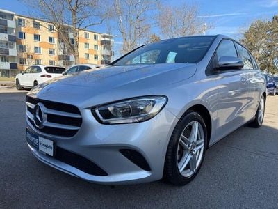 Mercedes B220