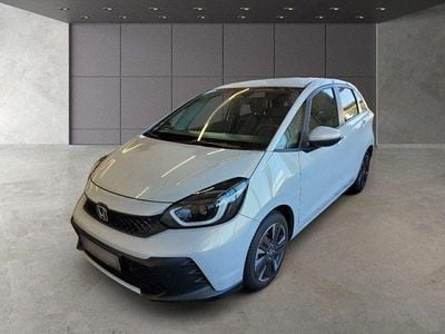 Second-hand Honda Jazz Advance 122 CP (89 kW) 2023 Alb Hatchback